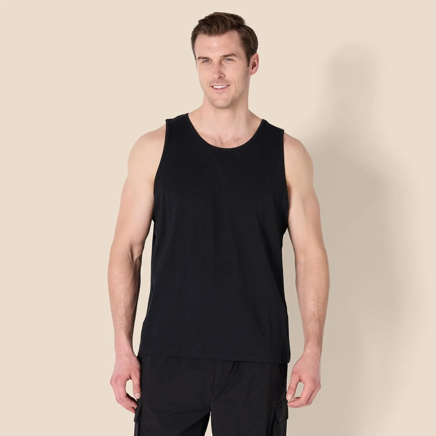 Amazon Essentials Men's Tank Top, Regular-Fit Undershirt